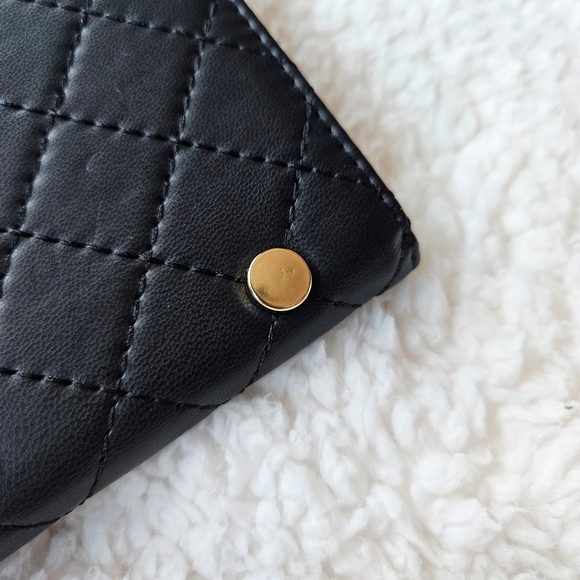 Badgley Mischka - Black Quilted Wallet - Picture 4 of 8